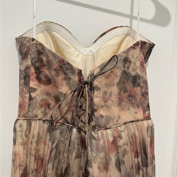 Lulus Corset Strapless Maxi Dress Size 8 NWT - Picture 4 of 5